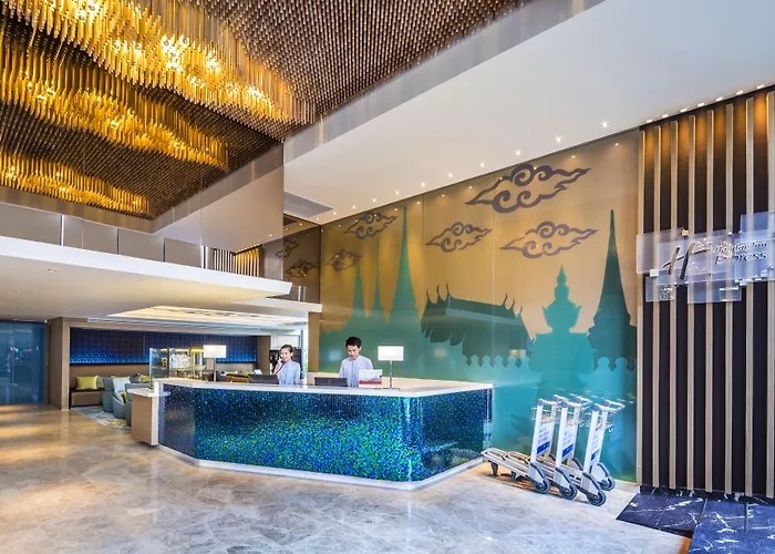 Express Sukhumvit 11 By Ihg Hotell Bangkok