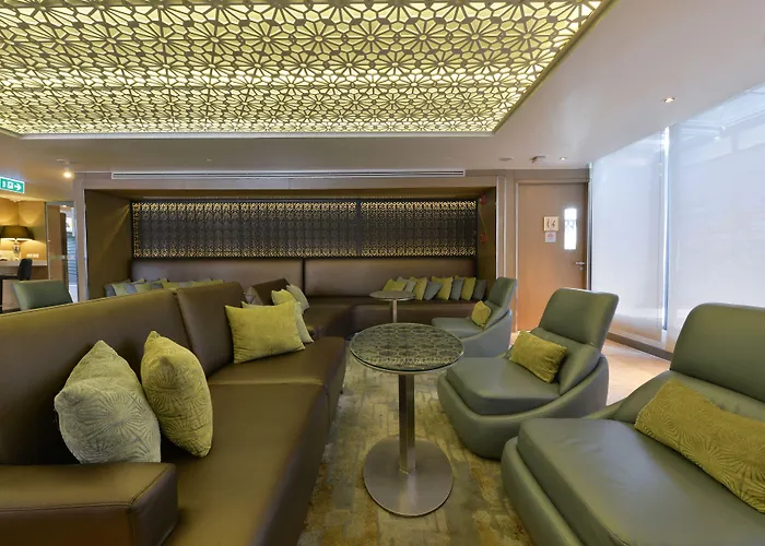 Express Sukhumvit 11 By Ihg Bangkok